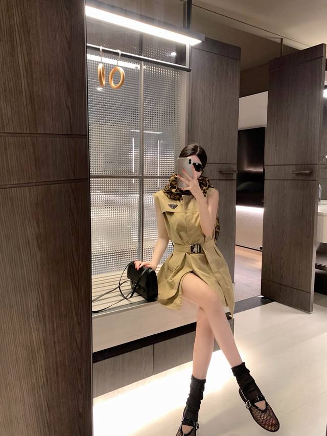 Style Number: 2838 Prad Classic Triangle Brand Custom Belt Workwear Dress Sml150