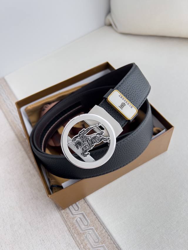 品名：巴宝莉.Burberry 腰带自动带 皮带P210 型号：自动扣，纯钢材质自动扣，自动带身，双面头层牛皮 材料：百分百头层牛皮，保证真皮。24K纯钢扣专柜