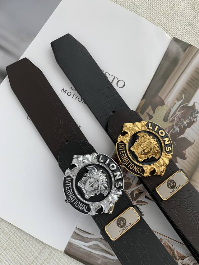 Product Name: Versace P210 Original Product Model: Hook, Classic Human Head Pure