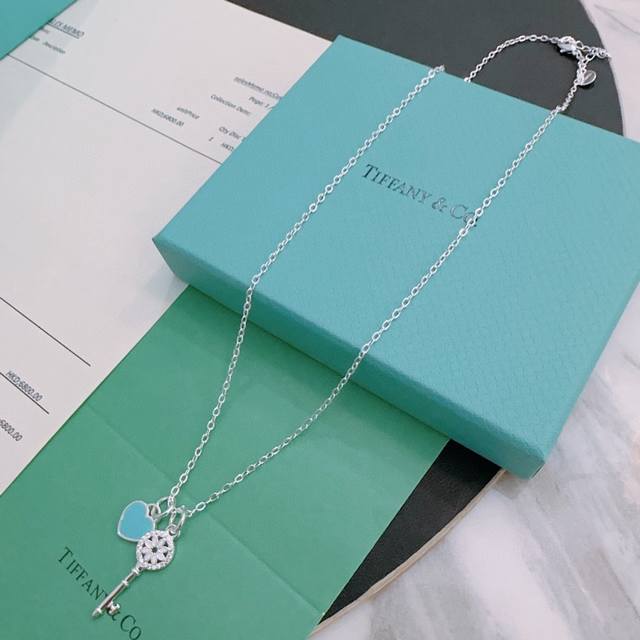 P80 Tiffany & Co. boutique-quality silver version, celebrity-endorsed retro dist P80 Tiffany & Co. boutique-quality silver version, celebrity-endorsed retro dist