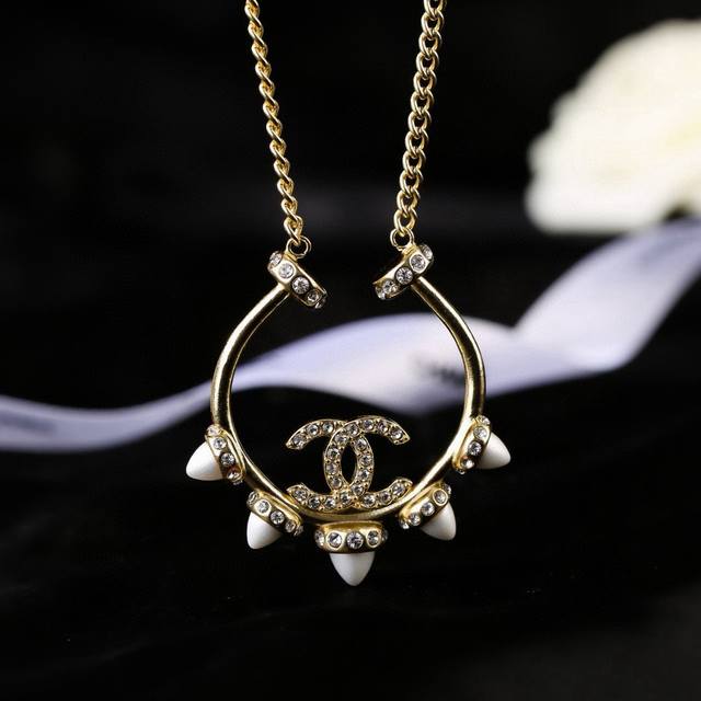 P70 Chanel 复古金属中古项链 简约风格超级大气 小香双C颈链 代购级别 黄铜材质
