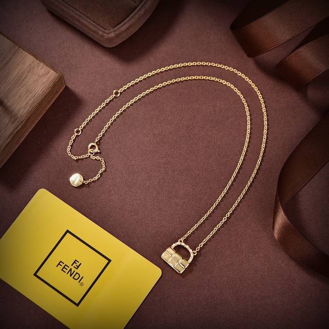 Fendi Logo Necklace P60 - High-end custom-made, new popular style. Simple, elega