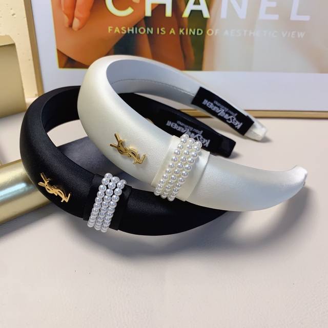 YSL Saint Laurent Headband with Pearl Titanium Steel Logo - A luxurious and vers