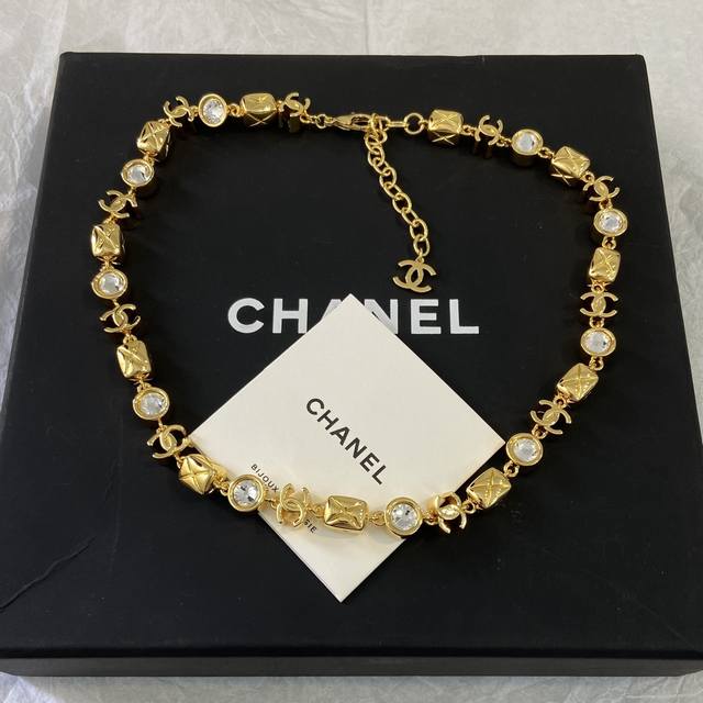 Xx01062 P130 Ch Nel Chanel Square Diamond Pattern Necklace Chanel's double C log