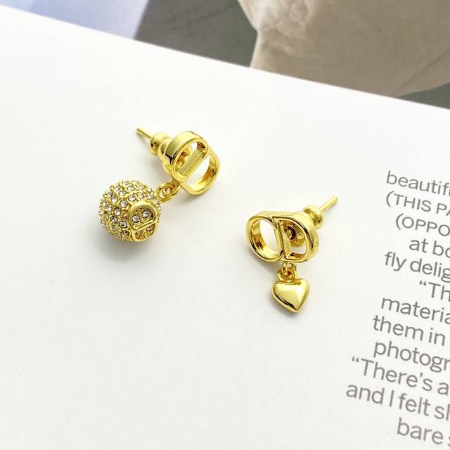 Today's New Arrival Code E3396 P70 Dior Earrings - Hot Selling Item! Dior Gold D Today's New Arrival Code E3396 P70 Dior Earrings - Hot Selling Item! Dior Gold D
