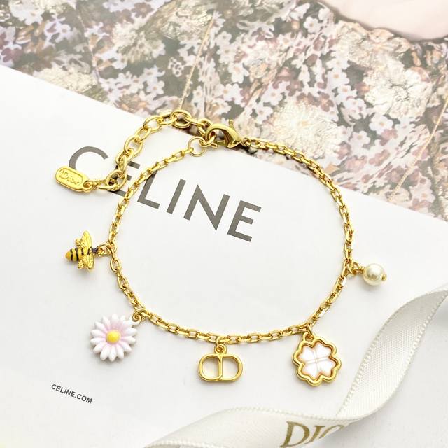 Today's New Arrival Code H602 P90 Dior Bracelet Hot Selling Item New Arrival Dio Today's New Arrival Code H602 P90 Dior Bracelet Hot Selling Item New Arrival Dio