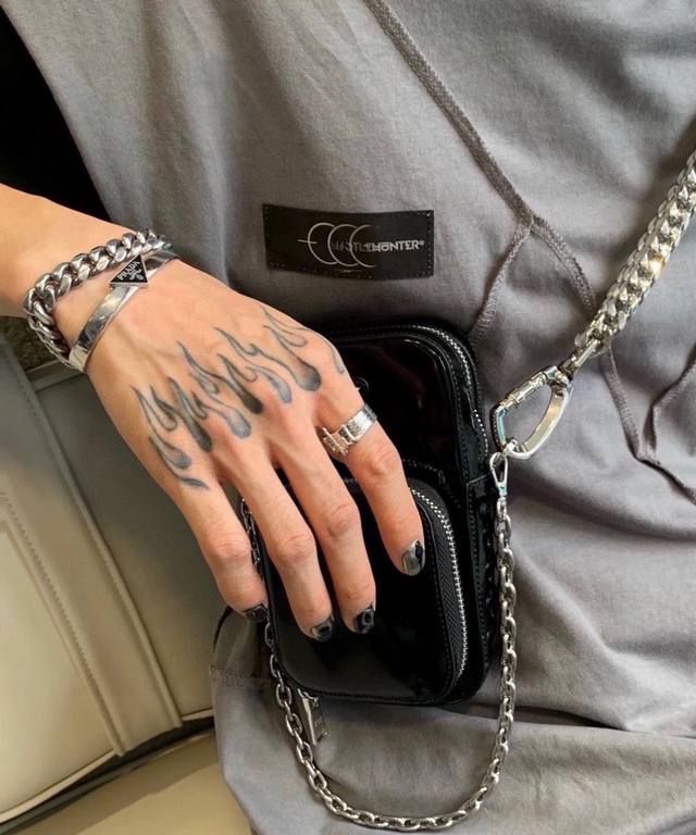 P80 New Prada Black and White Bangle, Superbly Crafted with Bling Bling, Excelle