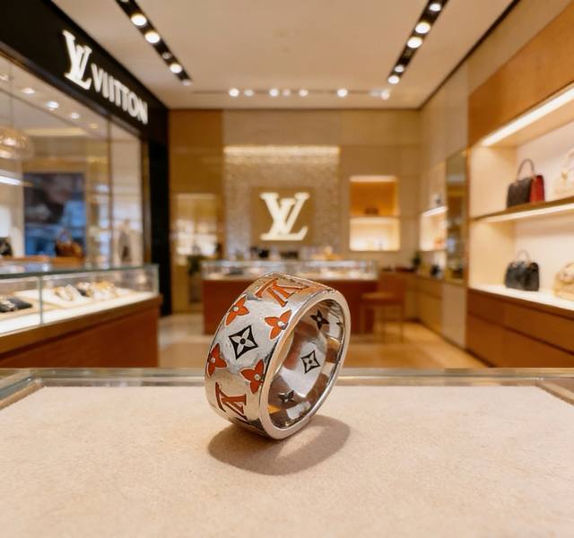 P80 High-quality Louis Vuitton LV ring, original single item, new model from the