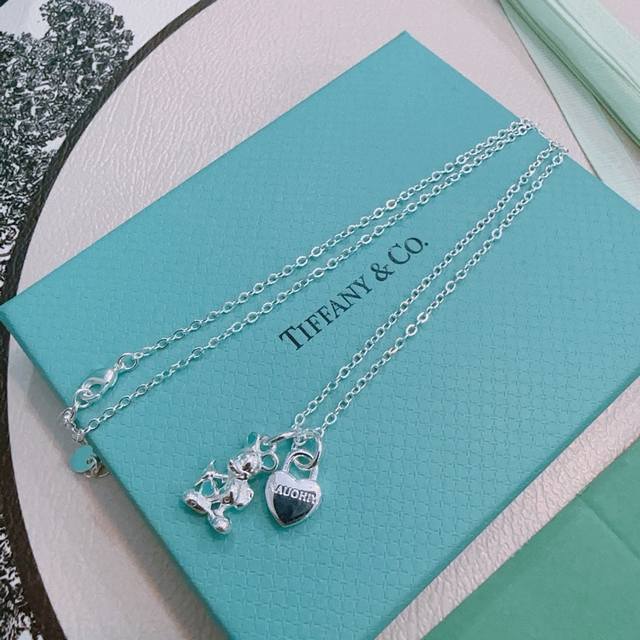 P90 Tiffany & Co. necklace, exquisite silver version, celebrity style, retro dis P90 Tiffany & Co. necklace, exquisite silver version, celebrity style, retro dis