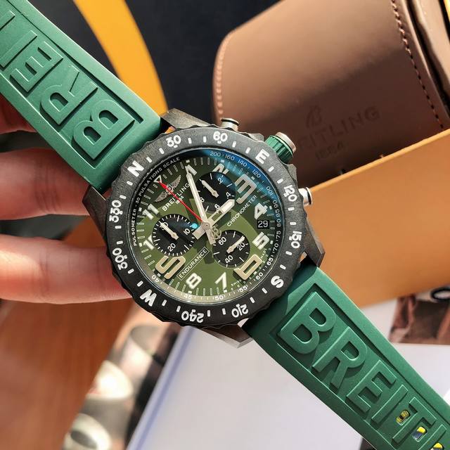 P1950 Breitling full carbon fiber chronograph watch with full packaging. It's ve