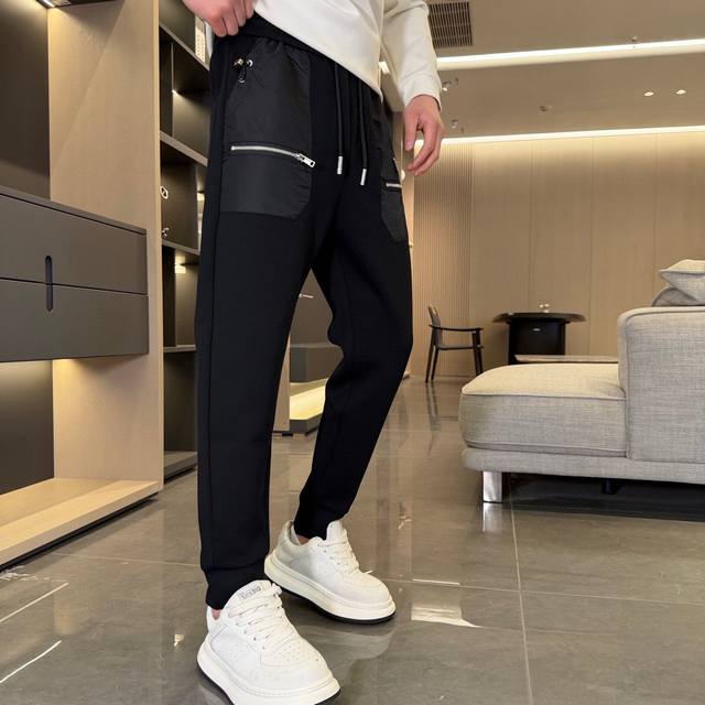 p230 Prada 2026 Spring/Autumn New Casual Pants! Available simultaneously on the