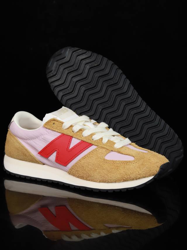 福利特价90 纯原级 New Balance Nb 471系列 471鞋款特别附赠两双带有品牌标识的限定配色鞋带，在色彩的变换间激发更多造型灵感 New Bal