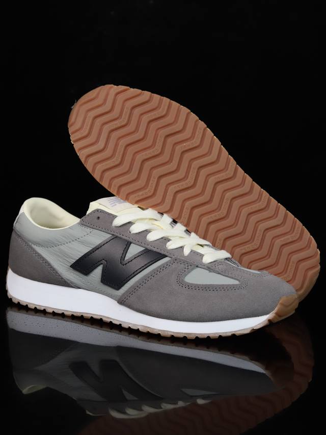 福利特价90 纯原级 New Balance Nb 471系列 471鞋款特别附赠两双带有品牌标识的限定配色鞋带，在色彩的变换间激发更多造型灵感 New Bal