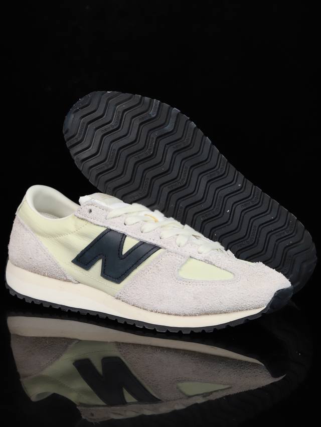 福利特价90 纯原级 New Balance Nb 471系列 471鞋款特别附赠两双带有品牌标识的限定配色鞋带，在色彩的变换间激发更多造型灵感 New Bal