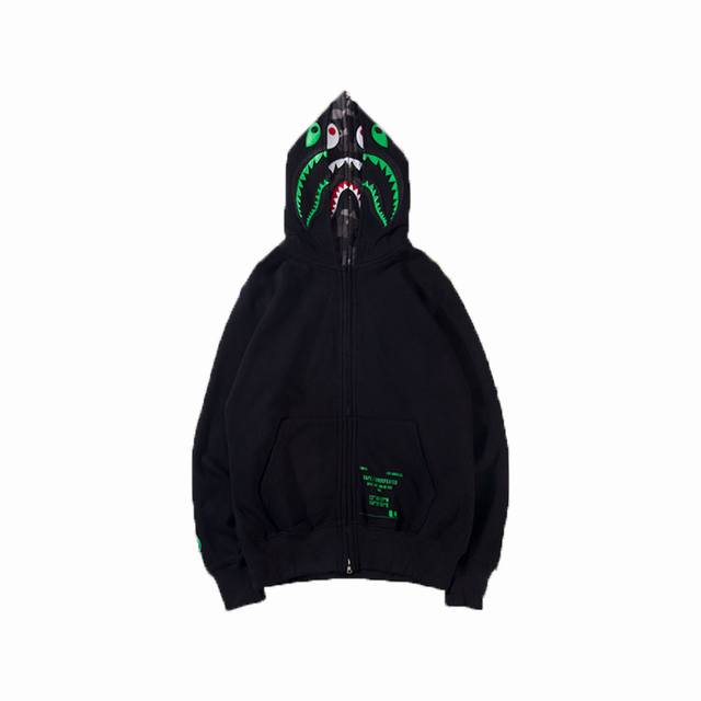 上新 340 高版本 Bape X Undefeated联名双帽卫衣 形象让你成为最靓仔 官网发售款｜超级推荐｜超人气单品 亮点满满 秋冬宽松连帽卫衣 不起球不