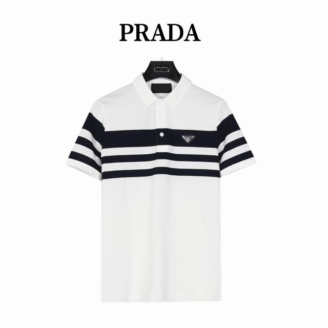 180 prada 普拉达 横条拼接polo短袖 胸前经典黑白横条拼接设计，典型精准的英式版型裁剪，各年龄段均可驾驭，满足任何日常生活工作场所穿着所需，上身超级