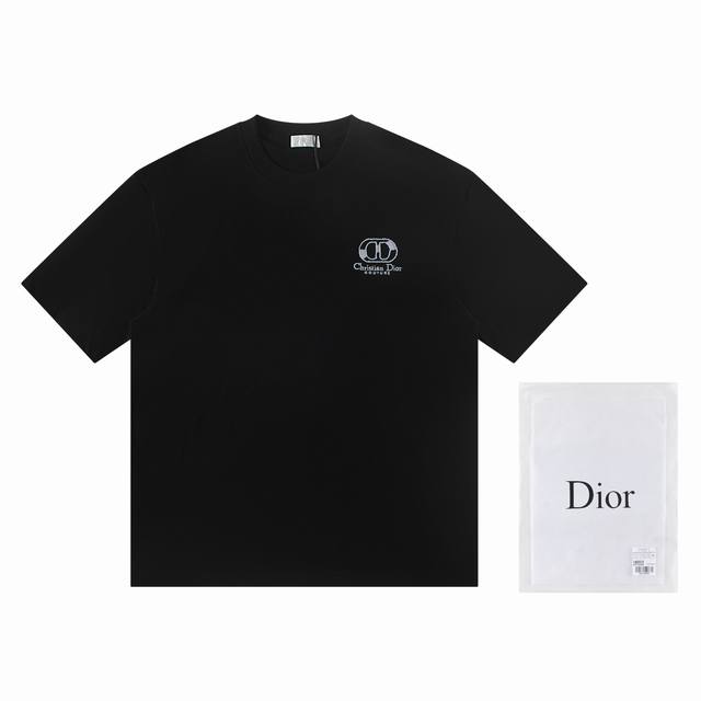 170 Dior 迪奥 26Ss 重工刺绣短袖 材质:采用高版本300G双纱精梳棉 尺寸:S M L Xl 颜色:黑色 白色