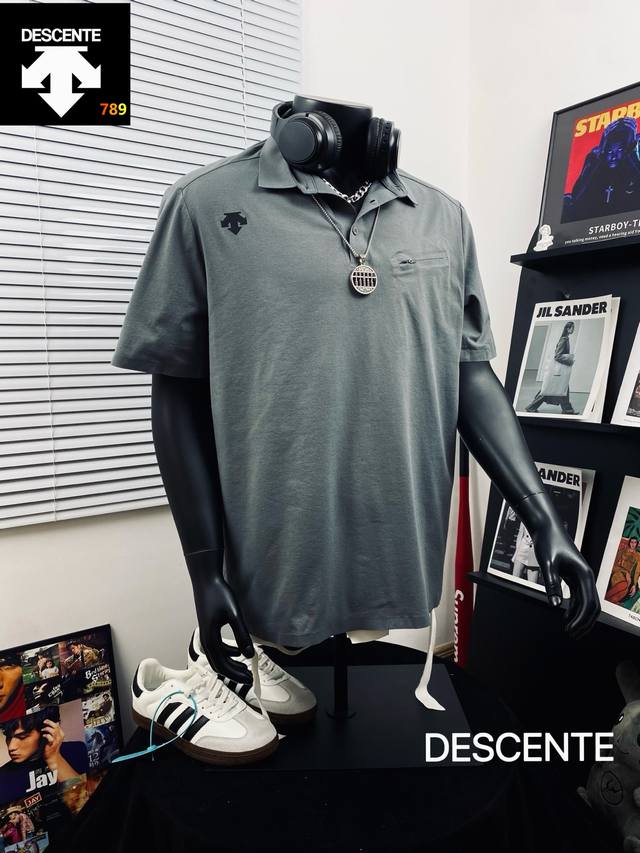 p160 Descente迪桑特拉链口袋高版本运动休闲polo恤 7A级面料柔软细腻 吸湿透气 排汗快干 扛菌黑科技 不得不推荐一款非常受欢迎的硬货！三标齐全
