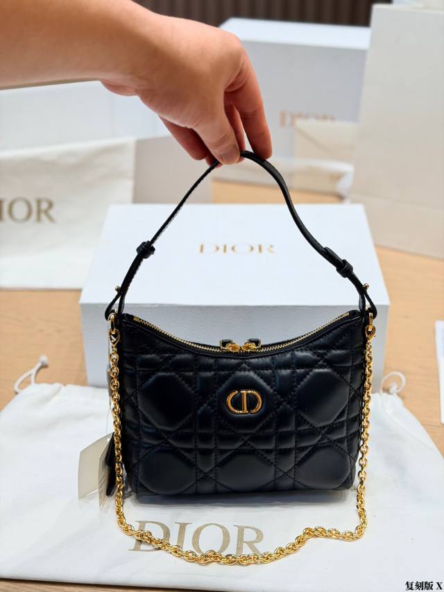 Replica Leather p330 Fabric p300 Dior Miss Caro Chain Handbag Dior Miss Caro ch