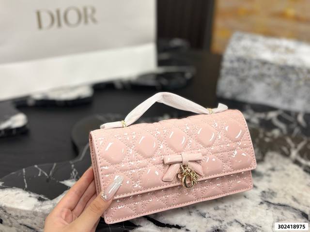 p330 with gift box Dior Woc chain bag Bulk production real shot 1:1 original box