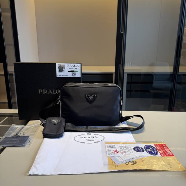 210 New Arrival Recommendation High-end Prada X Adidas collaboration 3-in-1 came