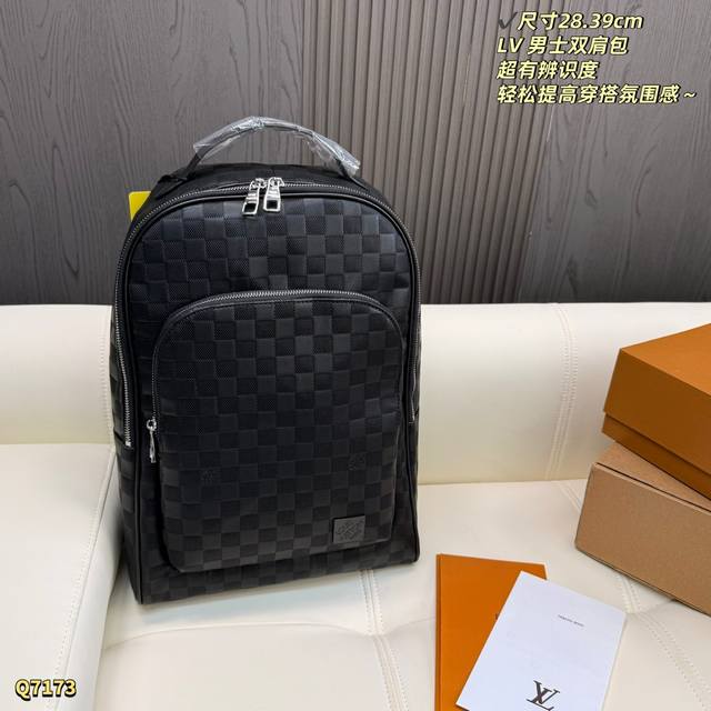 250 No box Size: 28.39cm Lv Backpack, classic checkered design, highly recogniza