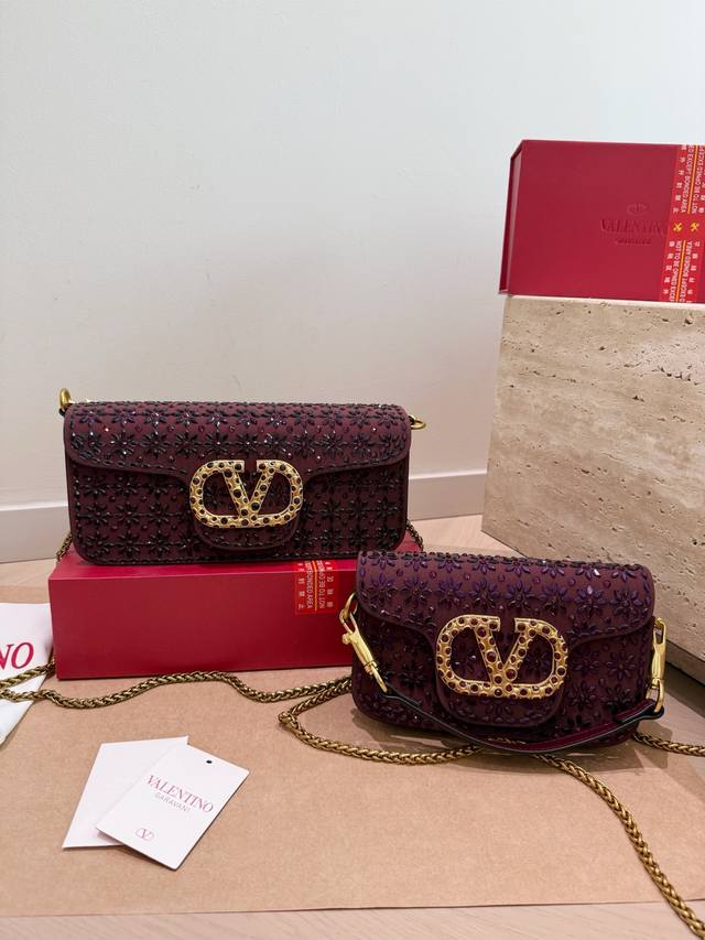Large p310 Small p310 Folding Box Valentino Loco Shoulder Bag Overflowing with