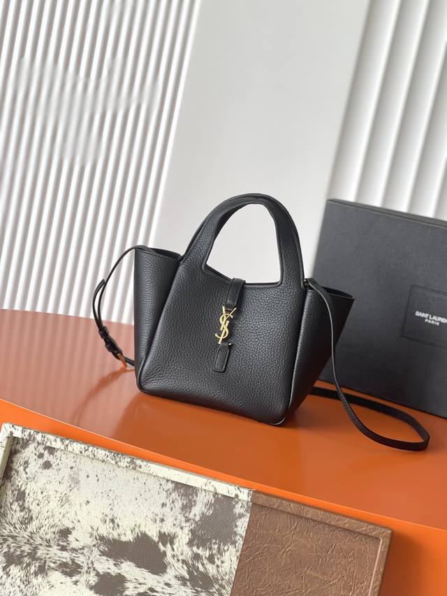 Original Leather p830, Top-Tier Original p680, New YSL Bea Small Tote Bag in Bl