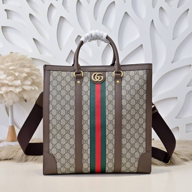 gucci - Gucci's latest men's handbag, made of imported calfskin leather, is incr