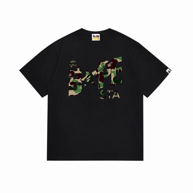 Y120 p100 区别市场通货 A Bathing Ape 猿人头系列 字母Logo迷彩印花 圆领短袖T恤 邂逅醒目经典元素碰撞时尚火花，R标加持更显独特态度