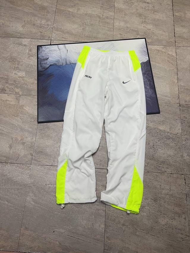 360 palace X Nike 联名款 Fw25 Total p210 Track Jacket 拼接运动休闲长裤 男女同款 标志性撞色拼接:复刻 Nike 360 palace X Nike 联名款 Fw25 Total p210 Track Jacket 拼接运动休闲长裤 男女同款 标志性撞色拼接:复刻 Nike
