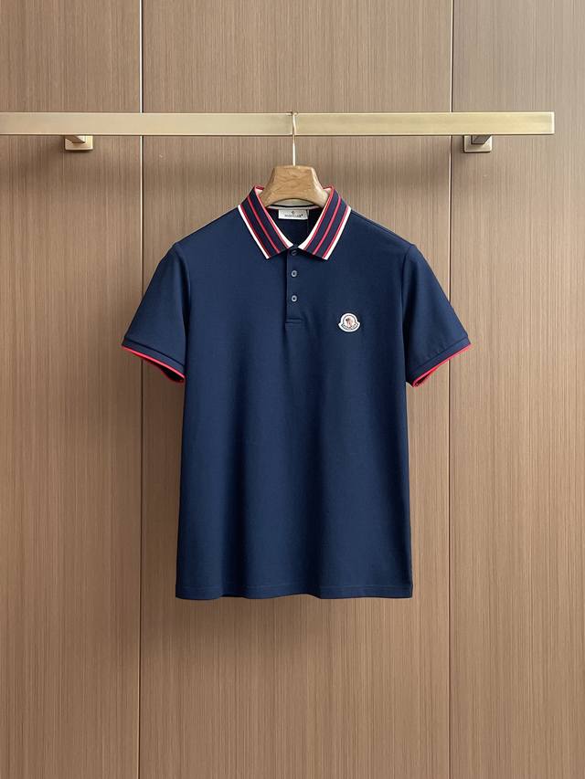 开春新品 p250 蒙口 2026Ss夏季新款字母Logo男士翻领polo衫!经典商务男款,高端男装的天花板级别的商务男款!简约时尚大气不失优雅,单穿内搭体面过 开春新品 p250 蒙口 2026Ss夏季新款字母Logo男士翻领polo衫!经典商务男款,高端男装的天花板级别的商务男款!简约时尚大气不失优雅,单穿内搭体面过