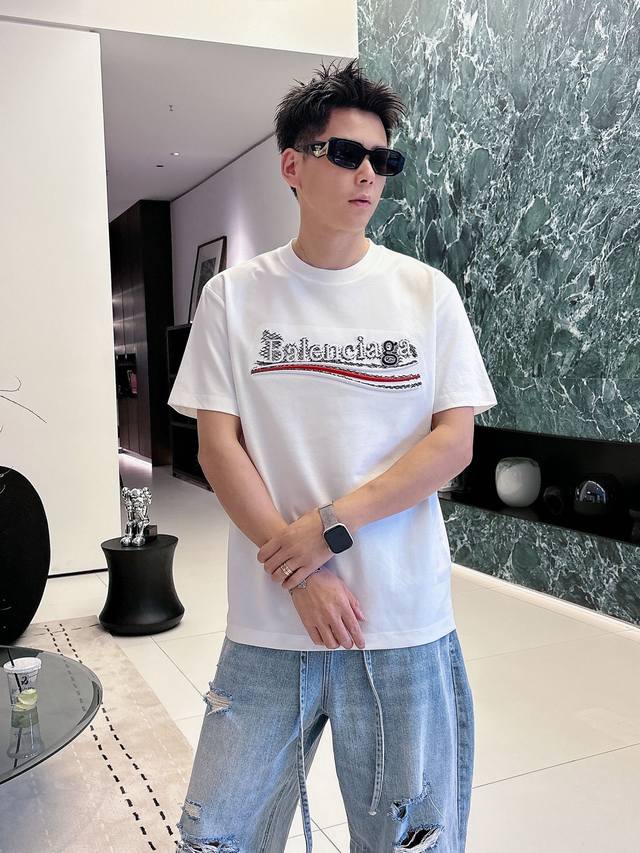 p200 Balenciaga 巴黎世家独家专供新款原单男士休闲短袖 高端定制 高版本 时尚百搭爆款进口面料 手感超柔软细腻 穿着亲肤舒适 高端精品 代工厂p精