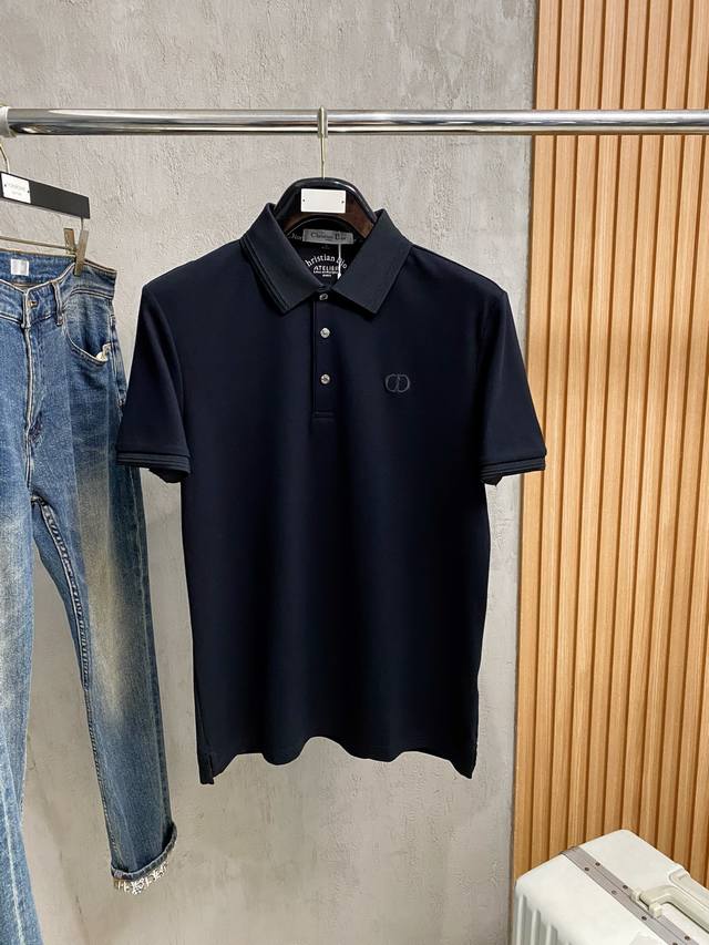 p270 迪奥 26Ss夏季新款字母Logo男士翻领polo衫！经典商务男款，高端男装的天花板级别的商务男款！简约时尚大气不失优雅，单穿内搭体面过人，品质控 细
