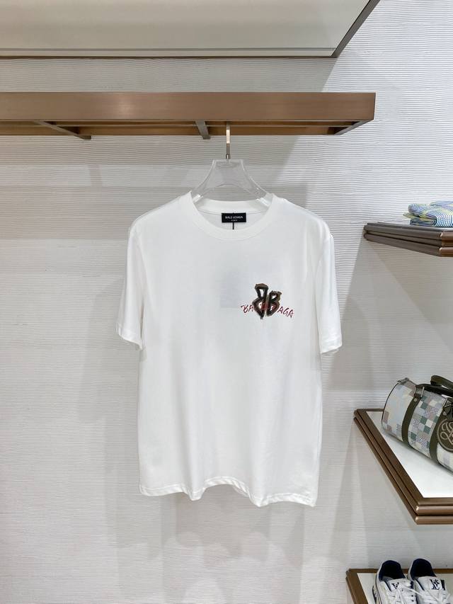 p170巴黎世家Balenciaga 26Ss春夏新款首发专柜最新款短袖圆领T恤 高端订制 设计前卫时尚！品牌Logo重工艺手绘设计 高端定制面料.手感柔软.穿