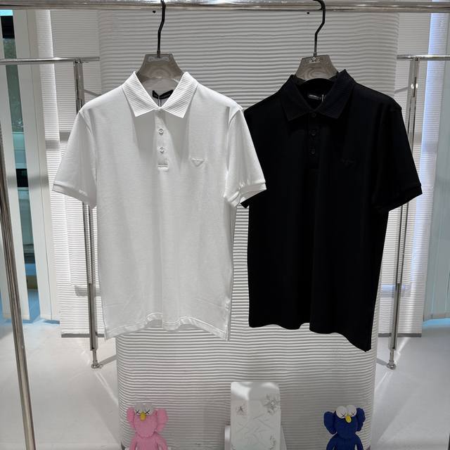 p220 款号7107 26春夏新品发布，阿玛尼新款翻领polo衫出货，面料全部订制中珠地，弹力超好，上身舒适，M-3Xl码，抓紧入