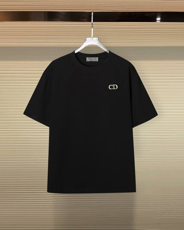 110 Dior*迪奥 经典款胸前字母Logo绣花短袖T恤精品顶级品质工艺三标齐全 320克纯棉 进口刺绣 纯棉面料 定制1：1商标 略宽松版型 尺码：S M