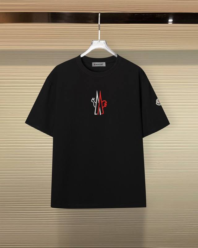 110 Moncler*蒙口 经典款胸前字母Logo绣花短袖T恤精品顶级品质工艺三标齐全 320克纯棉 进口刺绣 纯棉面料 定制1：1商标 略宽松版型 尺码：S