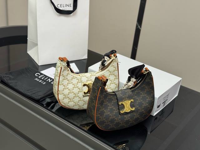 p230 Comes with a folding box. Size: 24*20cm. Celine Ava underarm bag. Still loo p230 Comes with a folding box. Size: 24*20cm. Celine Ava underarm bag. Still loo