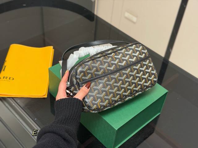 p240 Comes with box Goya camera bag A bag perfect for this season Perfect 1:1 cu