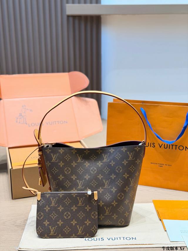 Leather Version p210 LV All In Bob Handbag The LV All In Bob handbag is made of