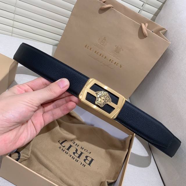 p200 范思哲 男士自动腰带 全套包装 宽度35Mm 精品钢扣 精工打造 手感柔软 长短可以裁剪