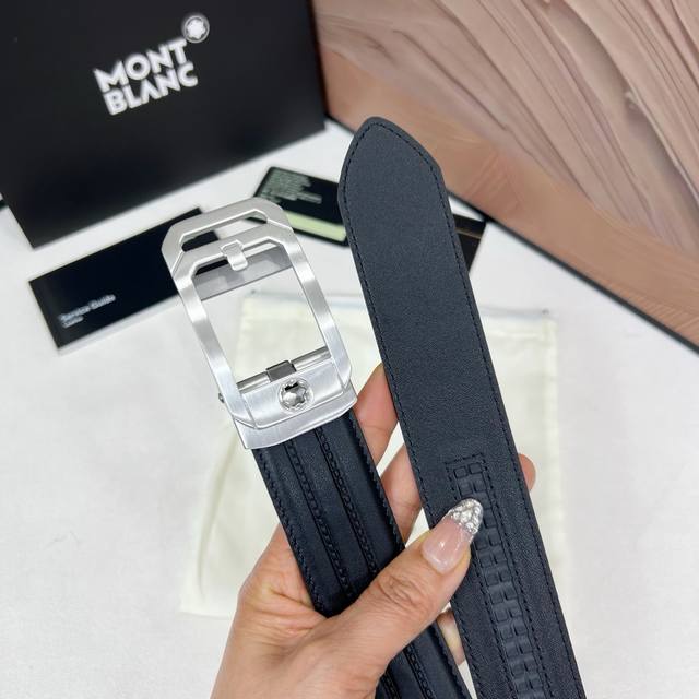180 万宝龙 新款进口小牛皮，手感细腻柔软。搭配纯钢自动精品钢扣，宽度：3.5Cm