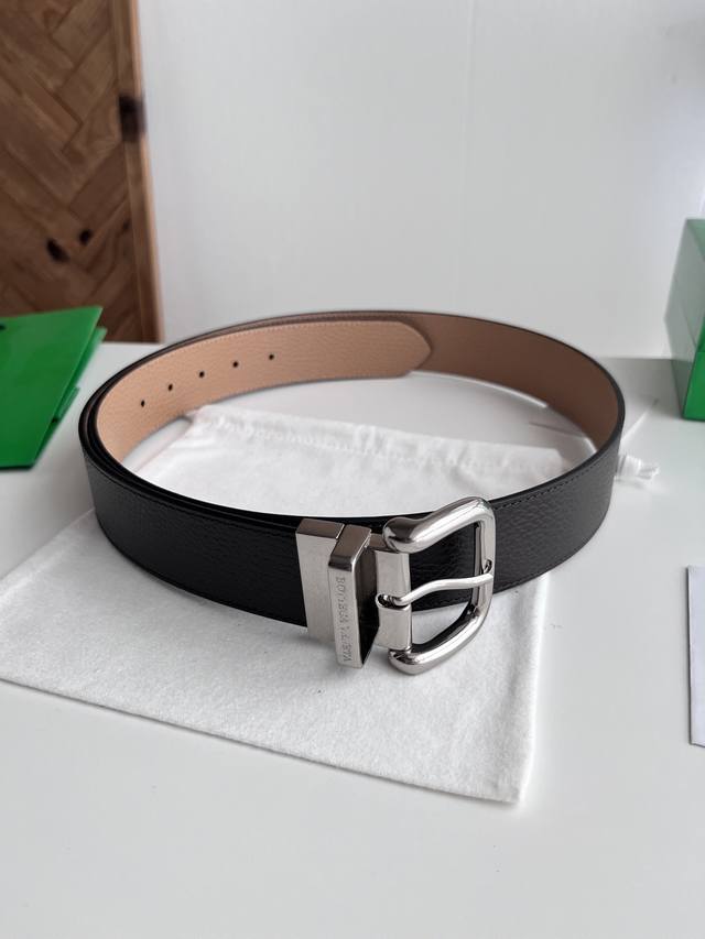 270--Bv 2026 Newest Men's Wide Flat Belt, Double-sided Italian Lychee Grain Calf