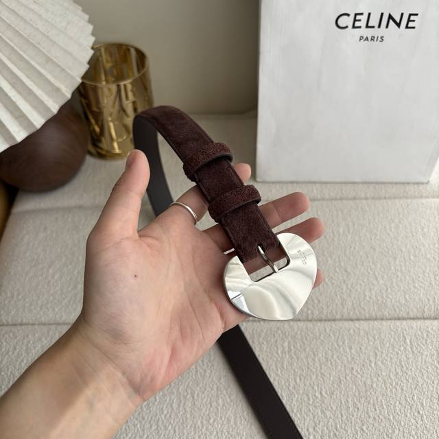 180 Celine 新款精品针扣女士腰带 意大利进口小牛皮 树膏夹层搭配复古鎏银铜扣 宽度2.5Cm