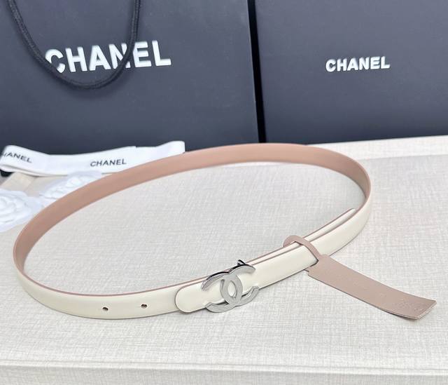 190 Chanel 2.5cm belt, stylish and elegant, high-end and sophisticated. Length: