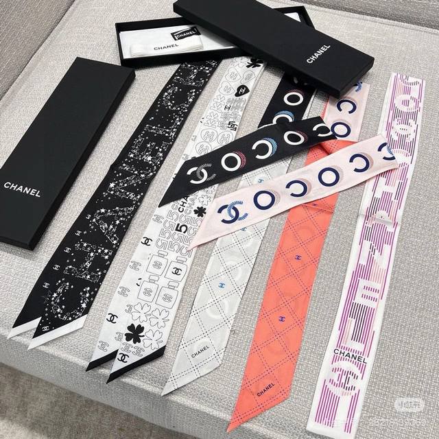 p70 Chanel hair tie with ribbon! Can be used as a small scarf, to tie your hair,