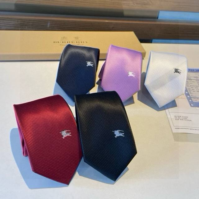 80 Burberry tie, packaged and shipped directly from Burberry boutiques! A rare a