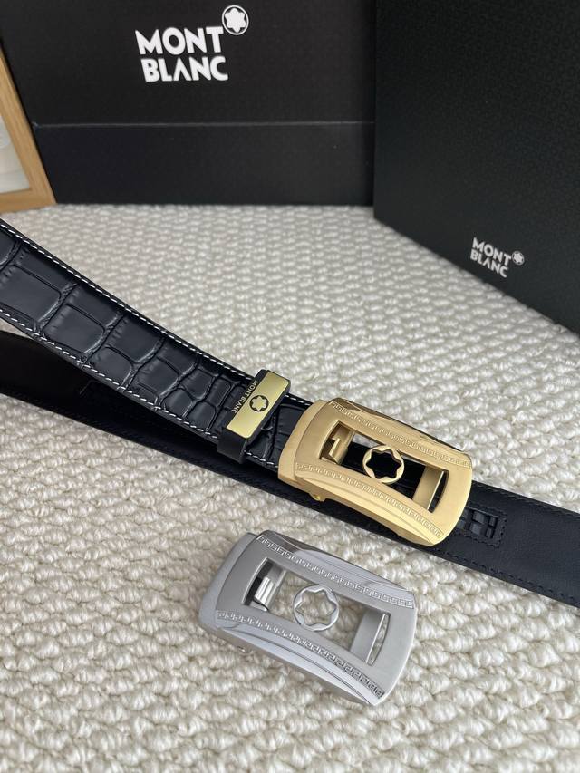 品名：万宝龙 原单腰带自动带 皮带 p200 材质：原单牛皮腰带 百分百头层牛皮腰带保证真皮，24K纯钢扣，专柜原单品质、做工精细，时尚大牌，送人自用首选 包装