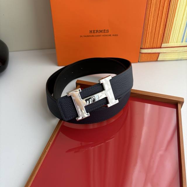 200 Genuine Hermes leather belt, 3.8cm wide, imported original design, reversibl 200 Genuine Hermes leather belt, 3.8cm wide, imported original design, reversibl